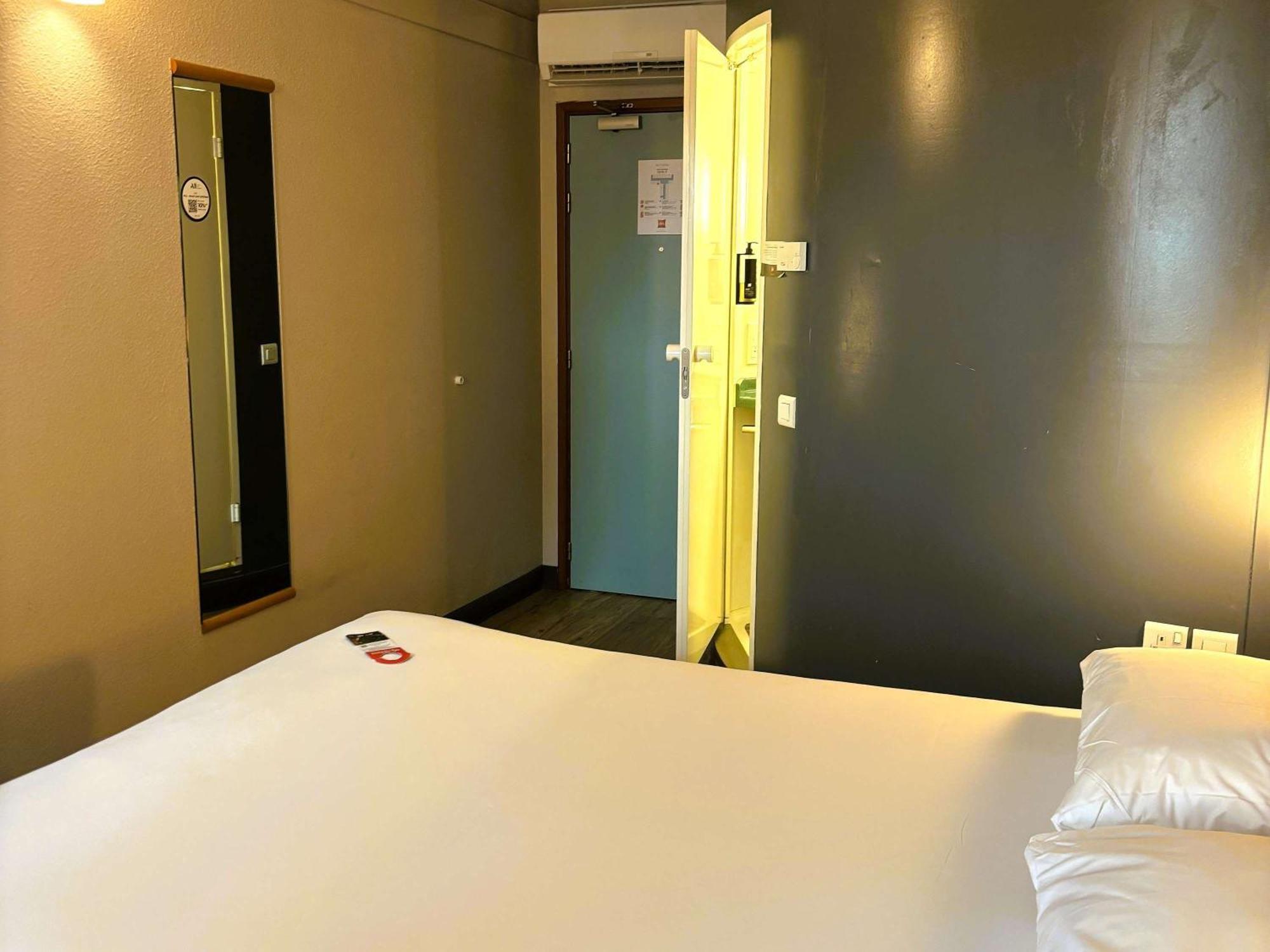 Ibis Carlisle City Centre Eksteriør billede